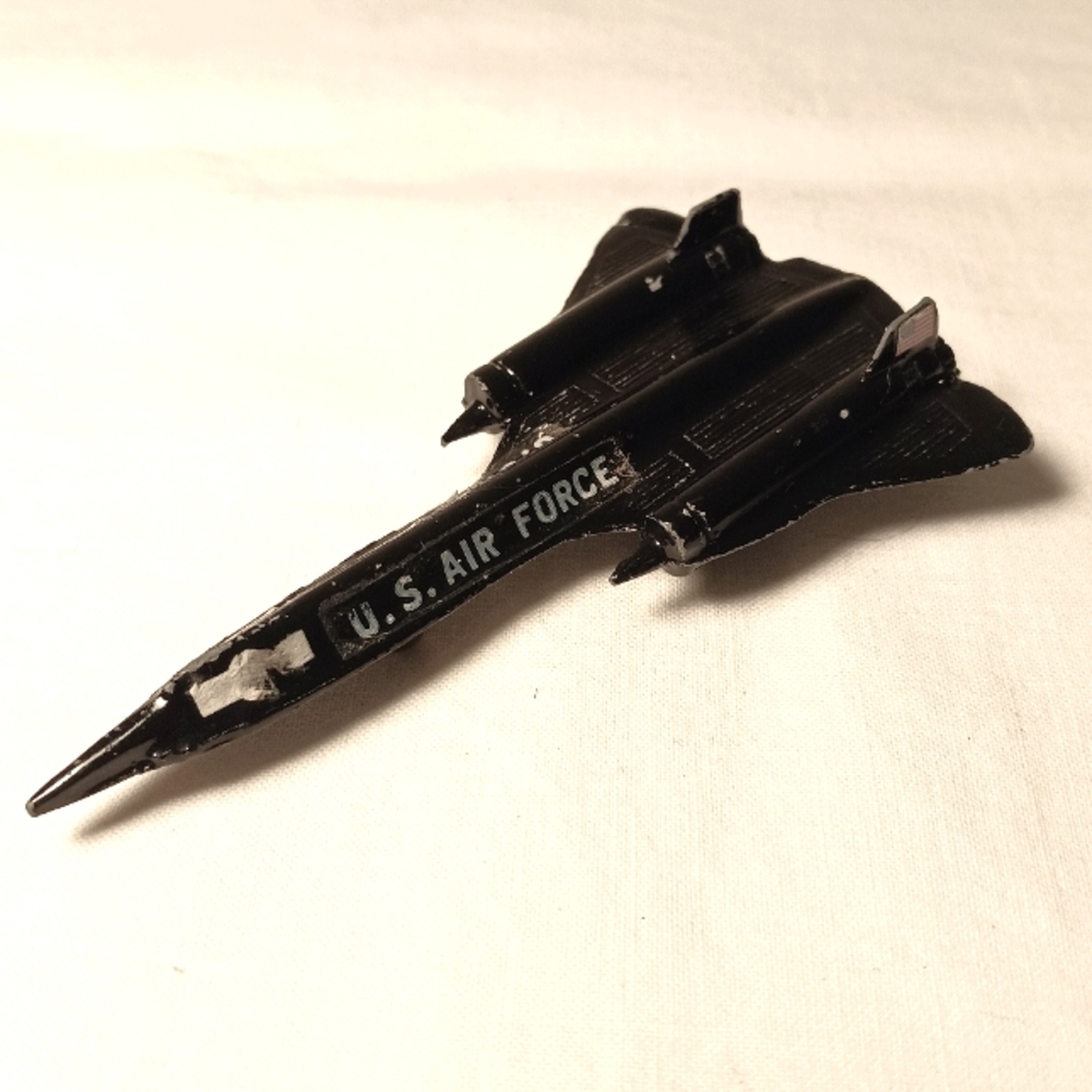 U.S. Air Force Lockheed SR71 Blackbird Die Cast Vintage Spy Plane